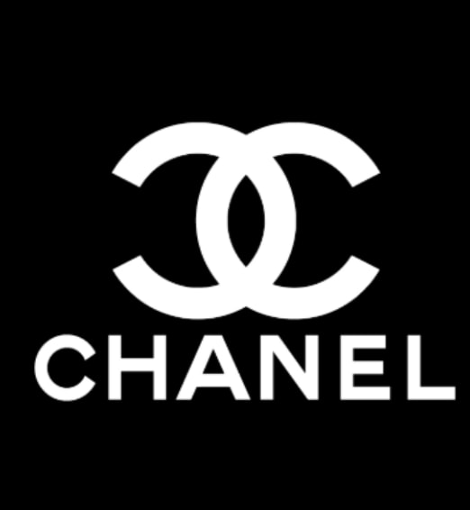 Wonhee ILLIT Chanel Fashion Show Paris (photo 2 of 2)