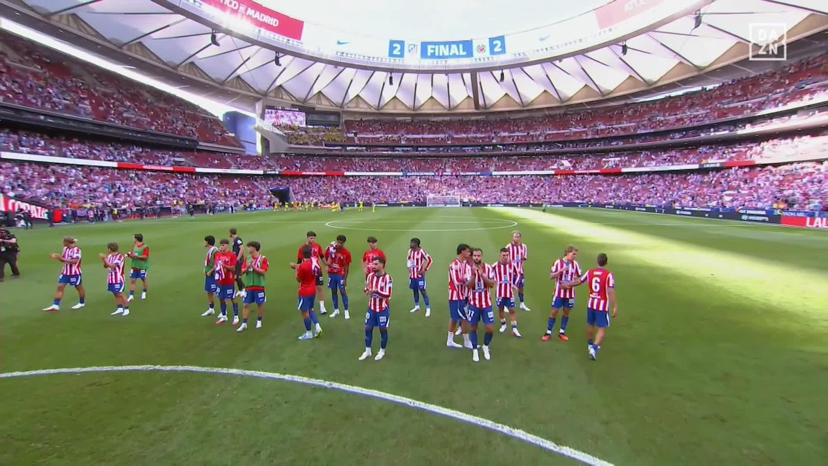 Julián Álvarez walks off alone