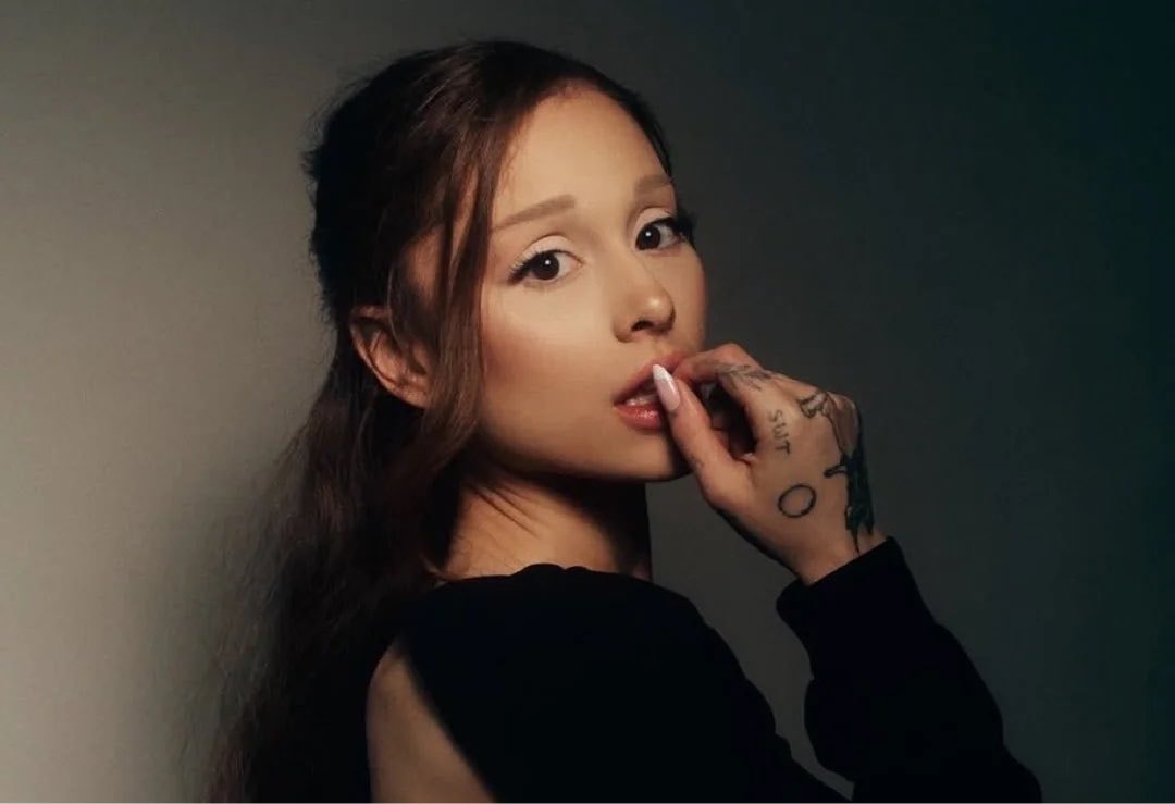 ariana grande lawsuit hackers