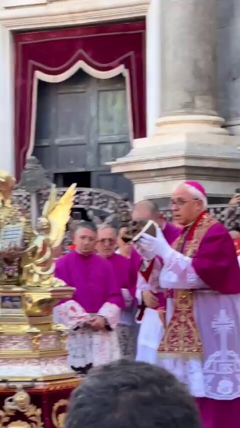 Pietro Parolin coronates St. Agatha relic