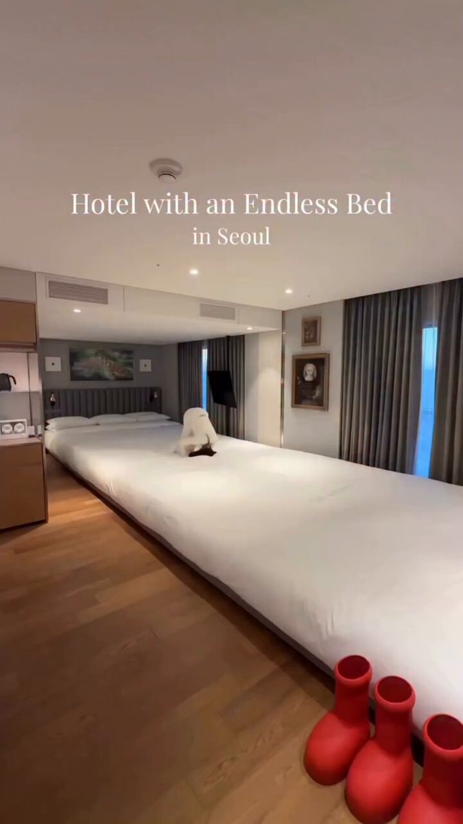Endless bed hotel Seoul