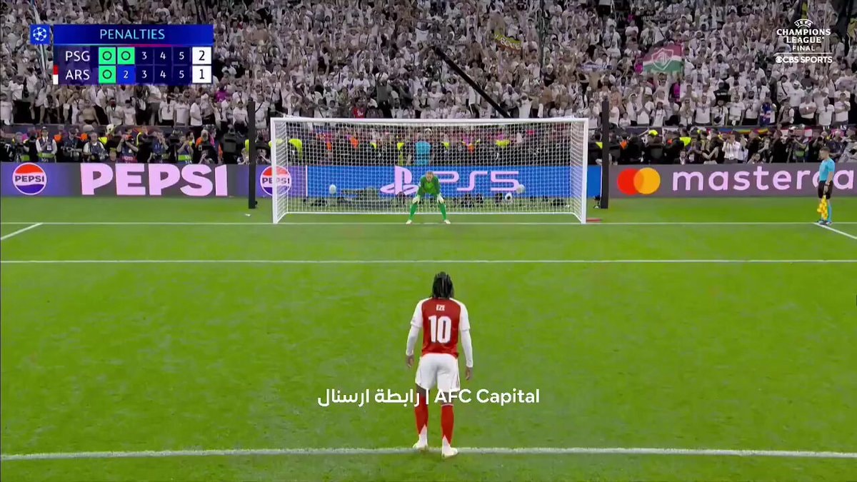 soccer player in white and red jersey