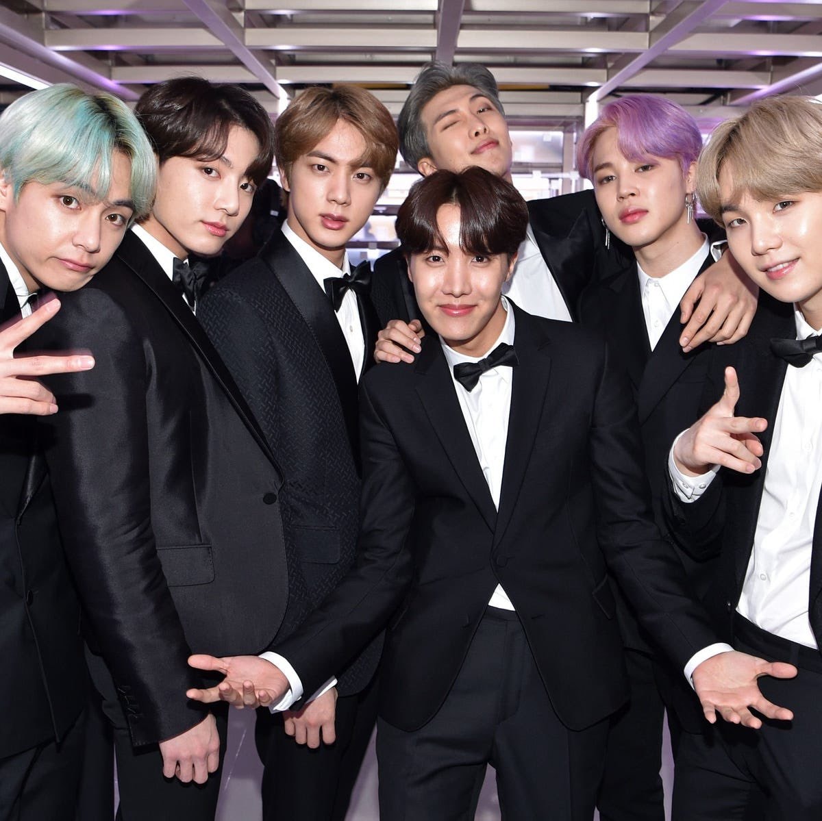 Drake ICEMAN BTS ARIRANG Apple Music (photo 2 of 2)