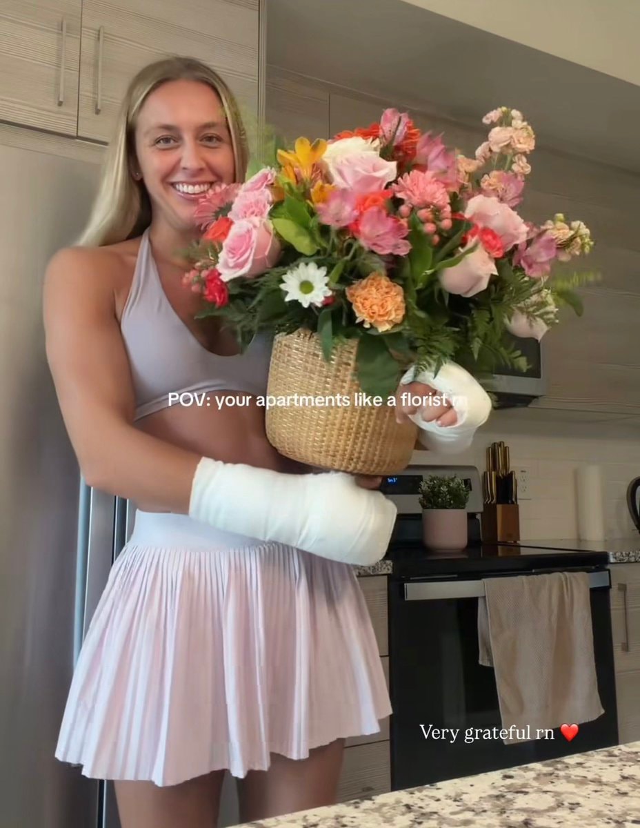 Dakota Ditcheva with flower basket