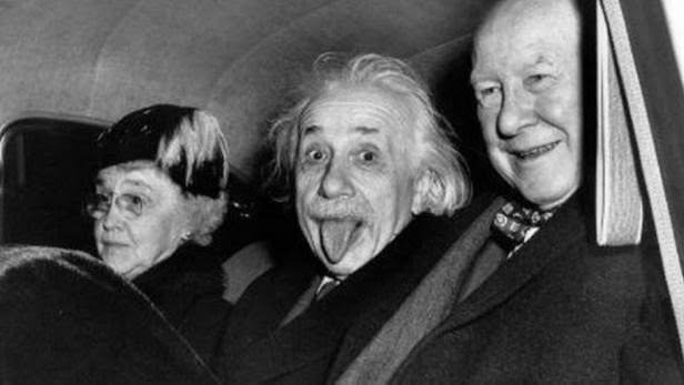 Albert Einstein tongue-out photo 1951 Albert Einstein tongue-out photo 1951