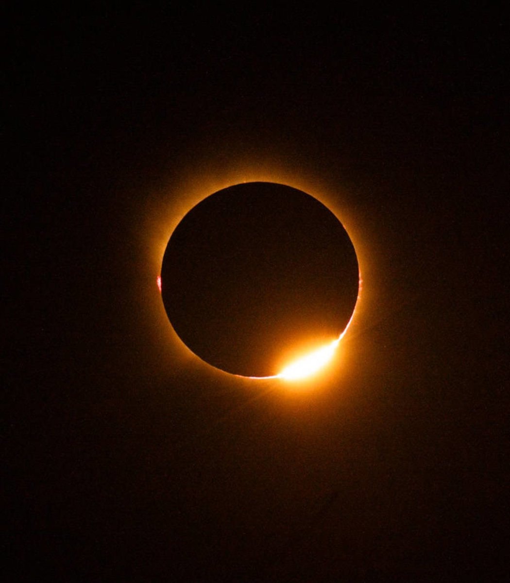 European Space Agency eclipse image (photo 2 of 2)
