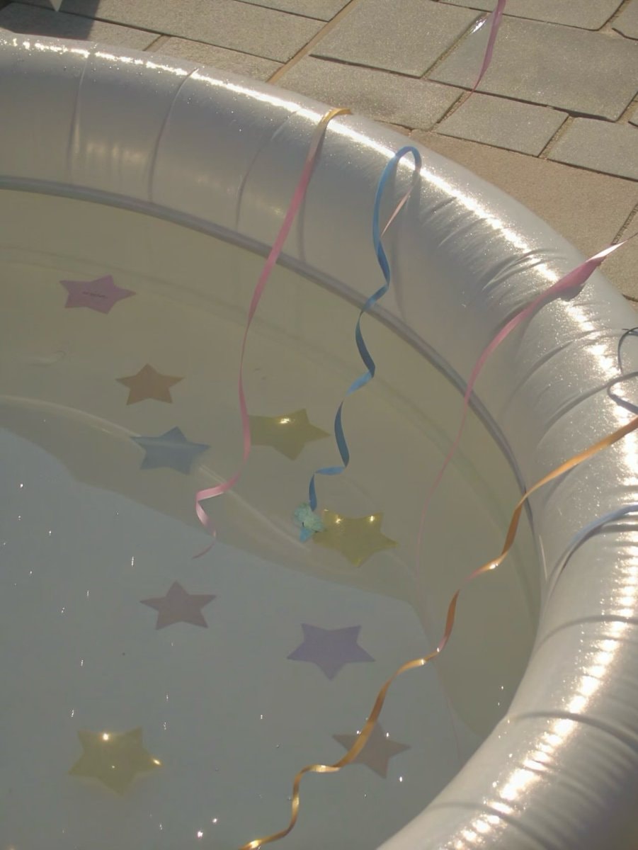 pool party with star lights (photo 4 of 4)