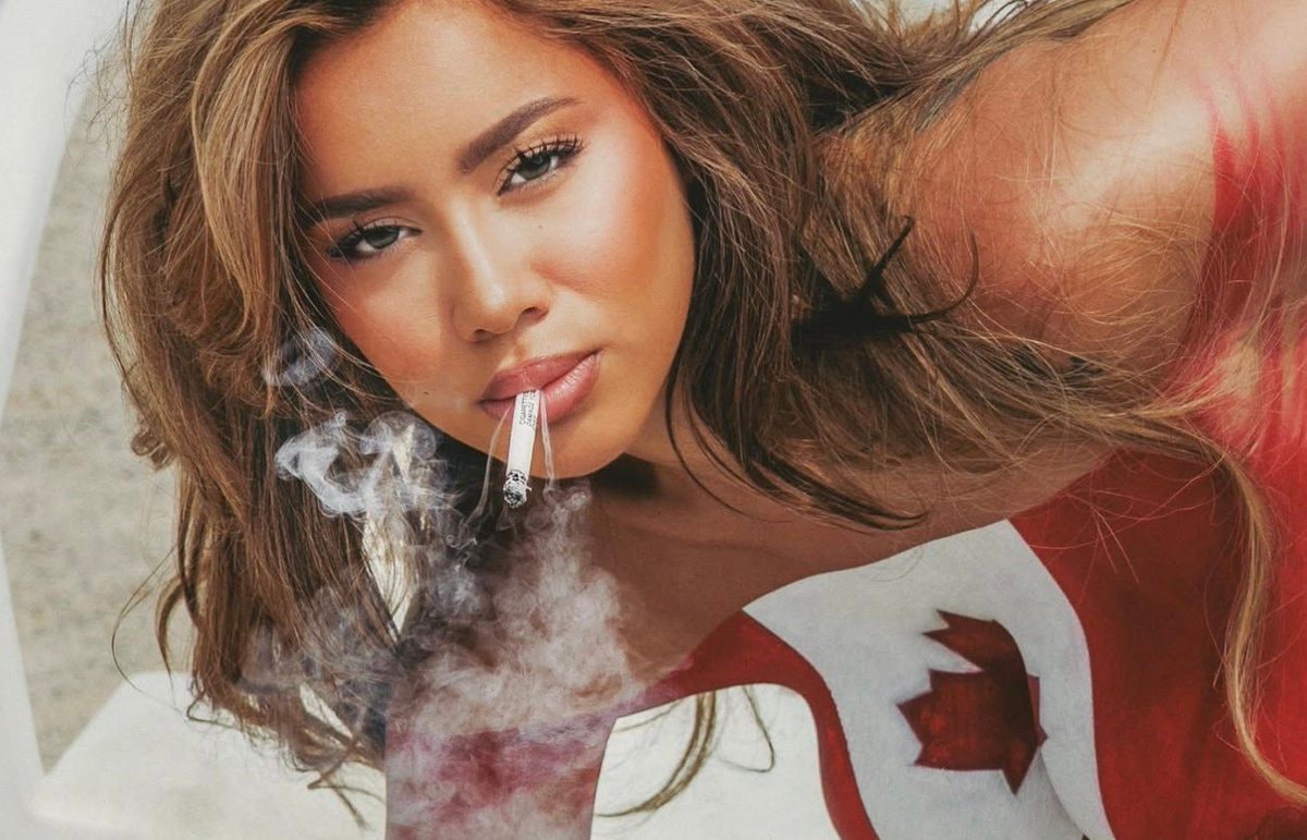 Chromazz Canada Day look (photo 2 of 3)