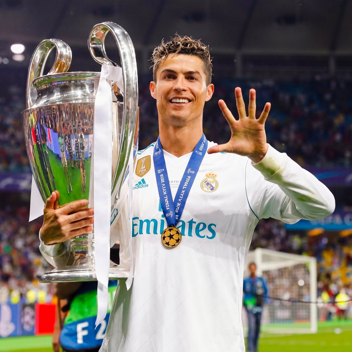 Cristiano Ronaldo ranks first on famous living list