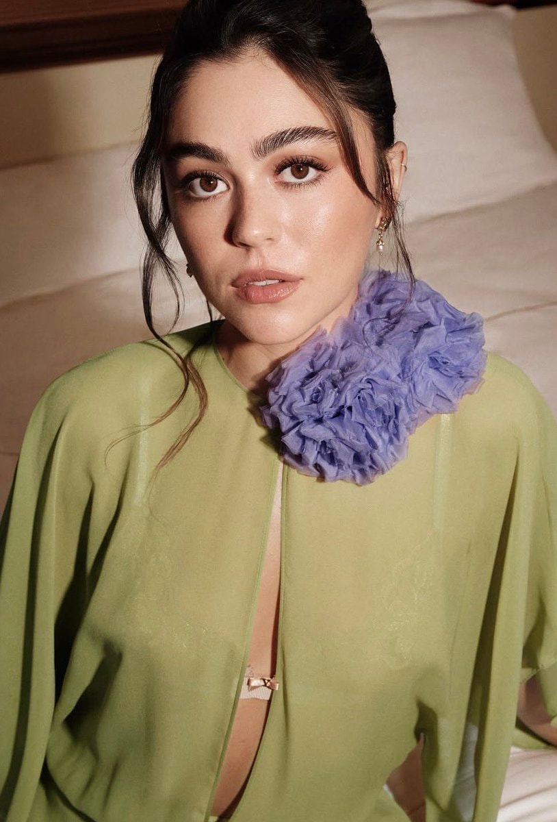 Mika Abdalla fashion image (photo 2 of 2)