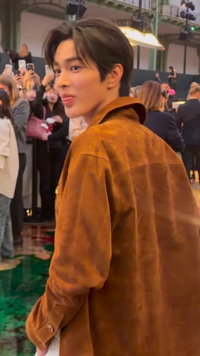 Keonho CORTIS Chanel Fashion Show