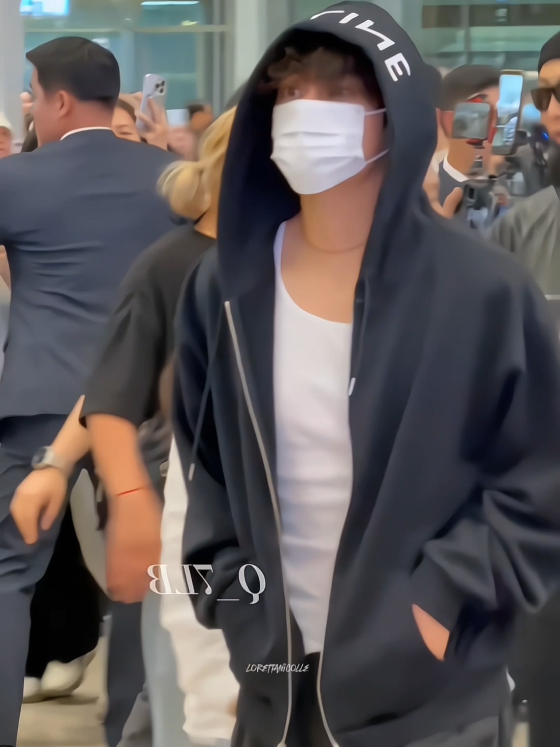 Taehyung curly hair