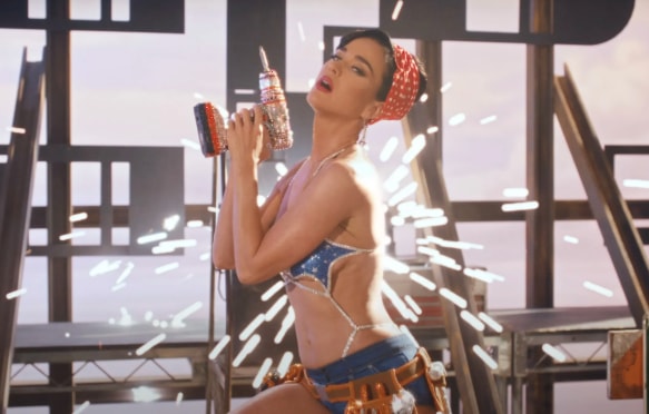 Katy Perry Woman's World anniversary (photo 3 of 4)