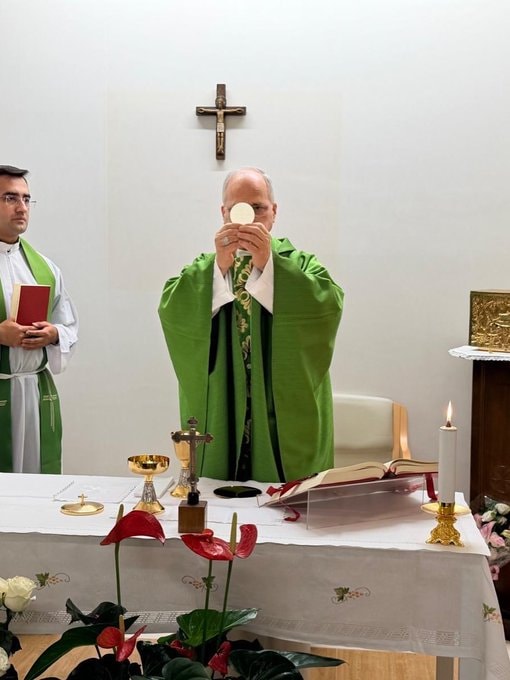Pope Leo XIV Gemelli Hospital Mass (photo 2 of 2)