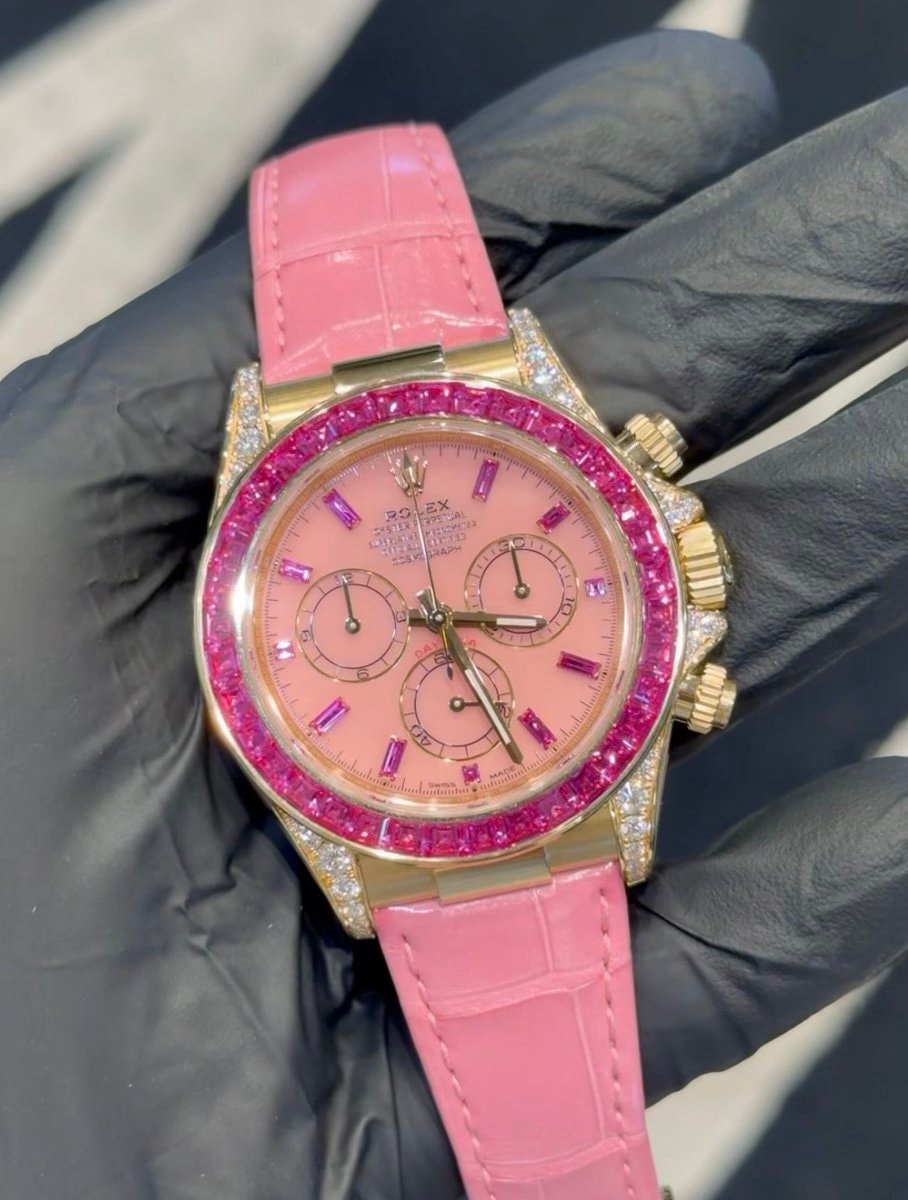 Cardi B 3 million Rolex (photo 2 of 3)