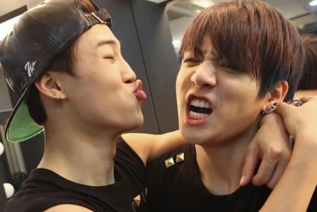 jimin jungkook jimkook (photo 2 of 4)
