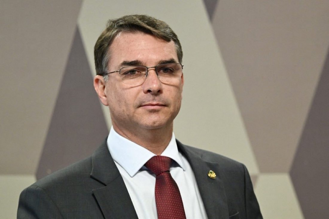 Flavio Bolsonaro TV Globo debate