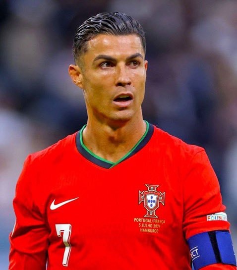 Lamine Yamal on Cristiano Ronaldo inspiration (photo 2 of 2)