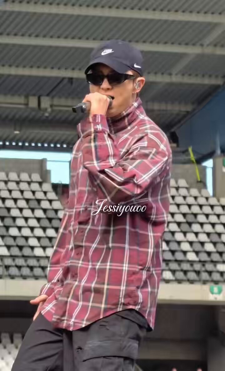 RM soundcheck Brussels BTS tour