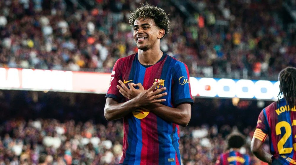 Lamine Yamal FC Barcelona Nike celebration