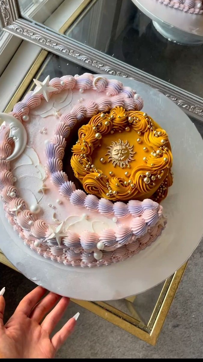 celestial cake (photo 2 of 2)