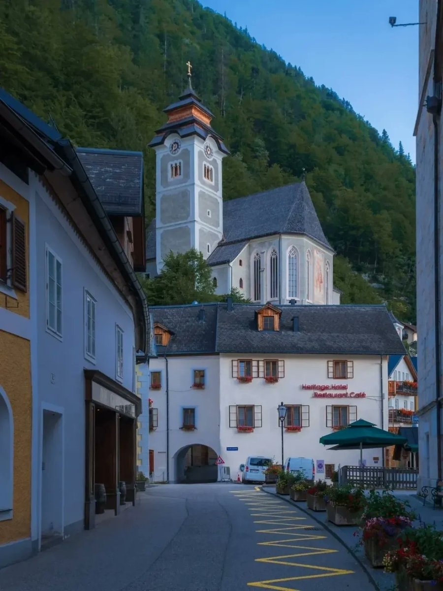 Hallstatt Austria 🇦🇹 (photo 2 of 4)