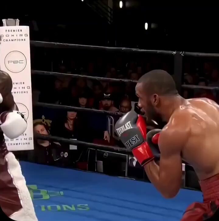 Jermall Charlo hand trap timing