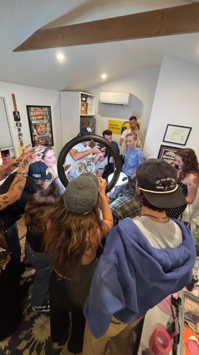 Off Campus cast watches G Flip get tattoo (photo 1 of 3)