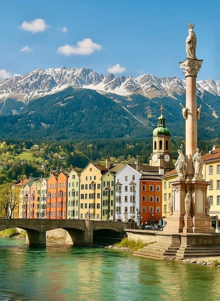Innsbruck Germany monument square (photo 3 of 3)