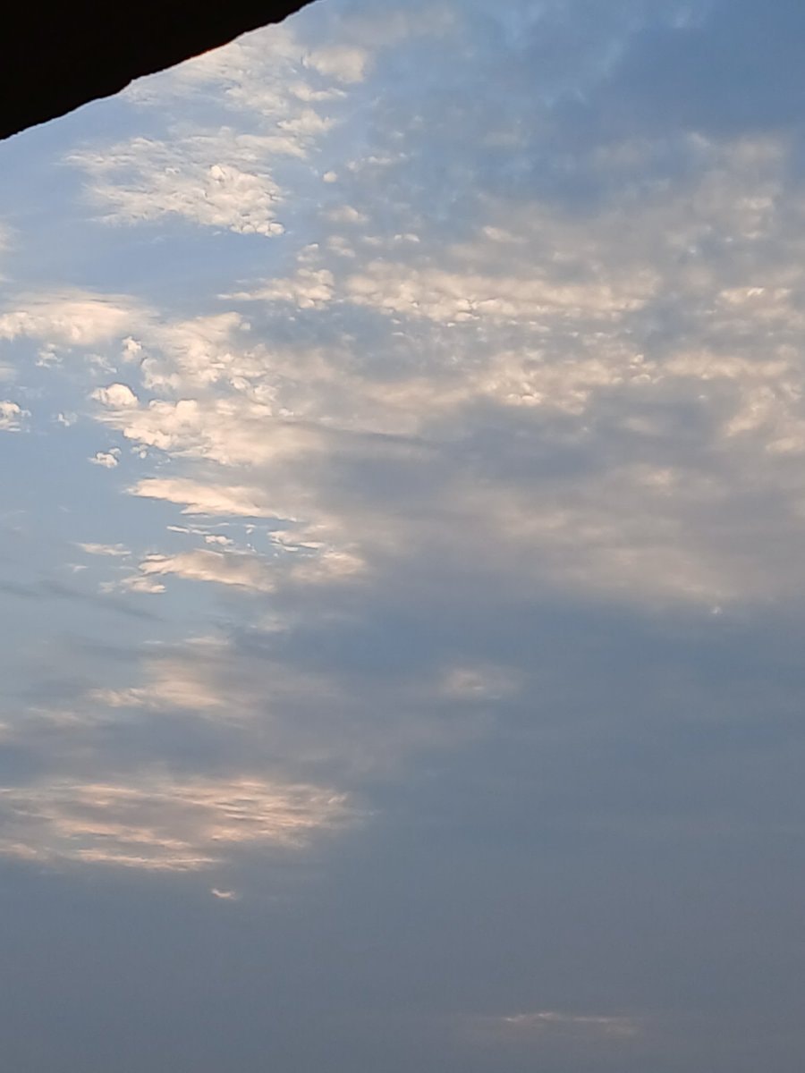 cloudy sky (photo 2 of 2)