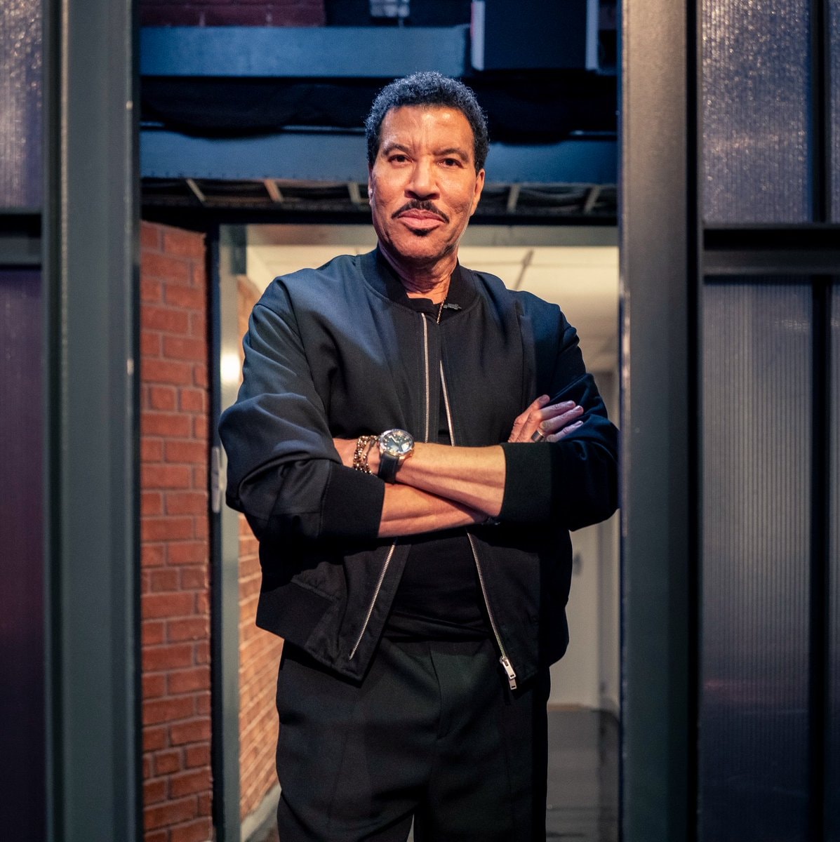 Lionel Richie tour dates cancelled