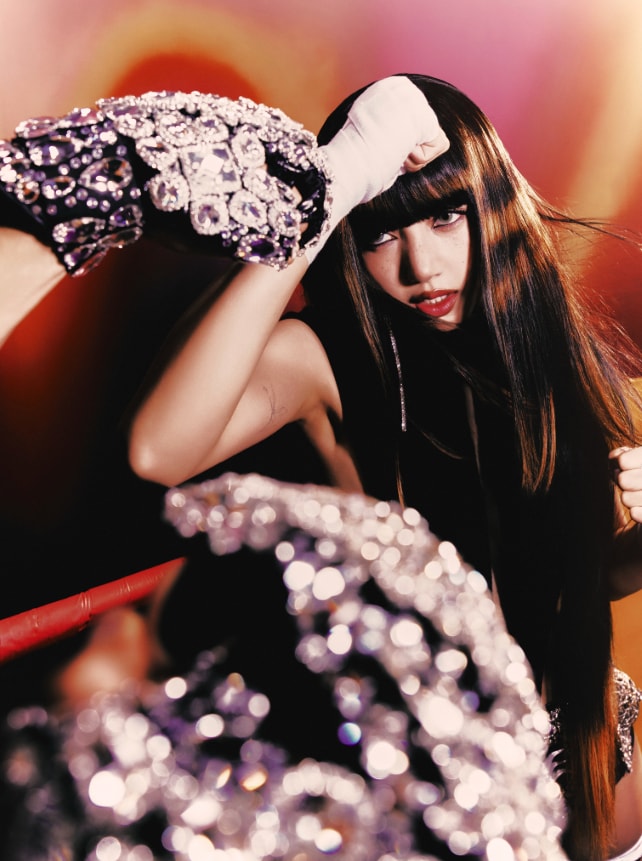 Lisa SaWaDiKa teaser photos