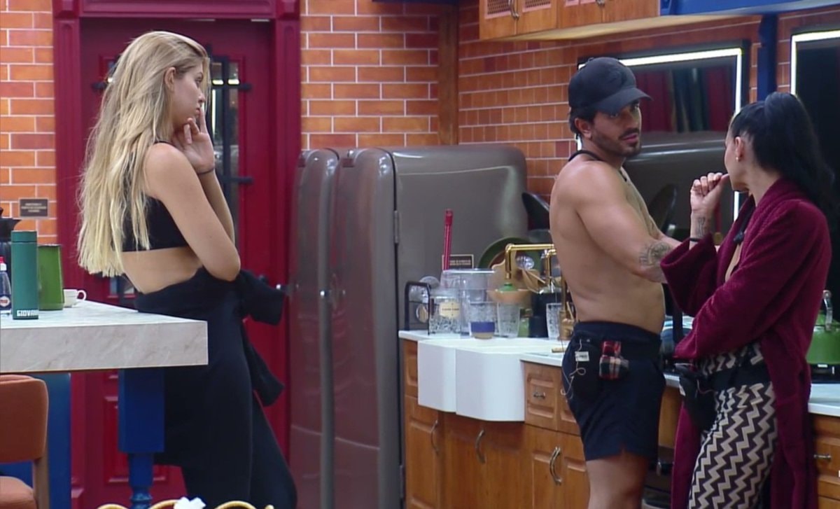 Alfredo Eduarda vote for Giovanna AFazenda