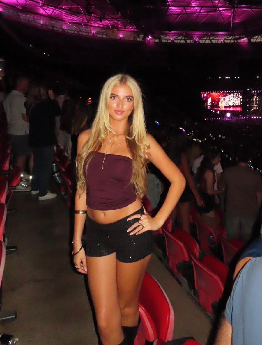 Princess Andre concert look