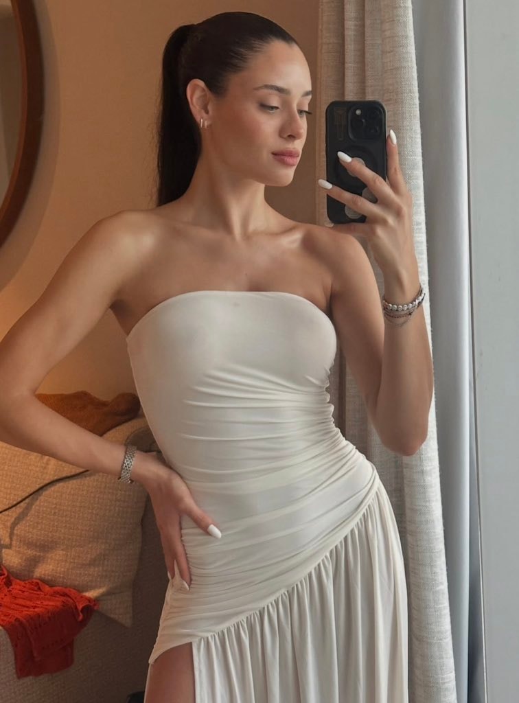 Daniela Melchior new photos (photo 4 of 4)