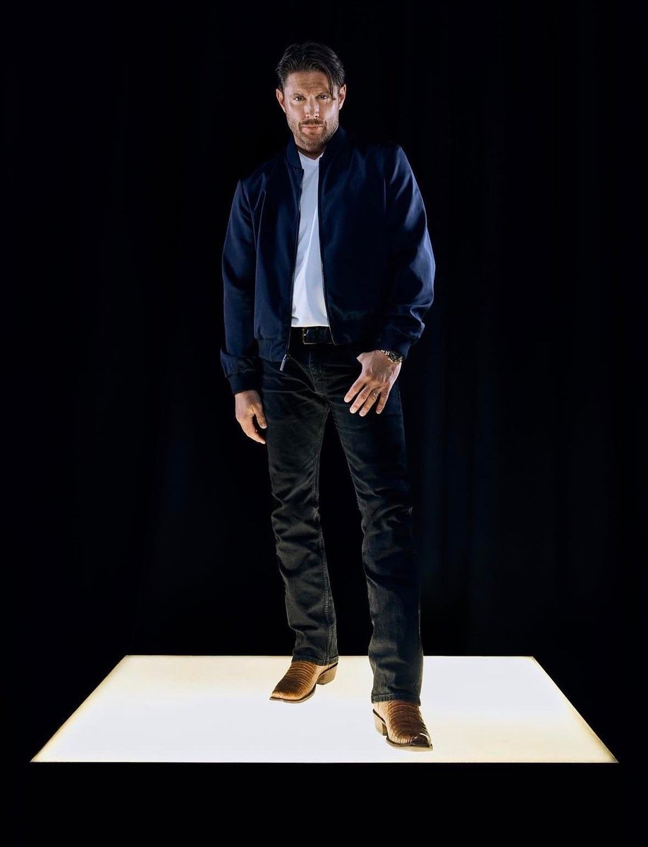 Jensen Ackles Deadline photos (photo 4 of 4)