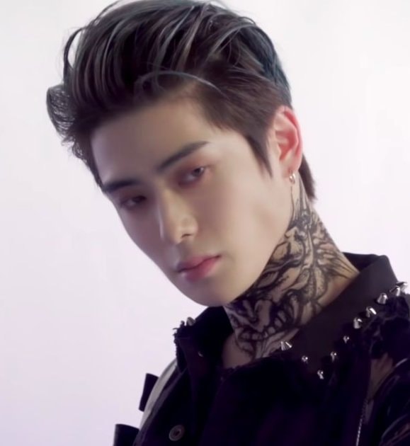 Jaehyun NCT Military Discharge (photo 2 of 2)