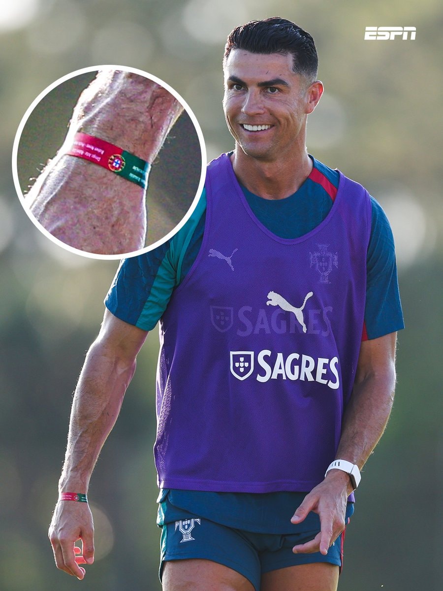 Portugal squad wristbands featuring every player name (photo 2 of 2)