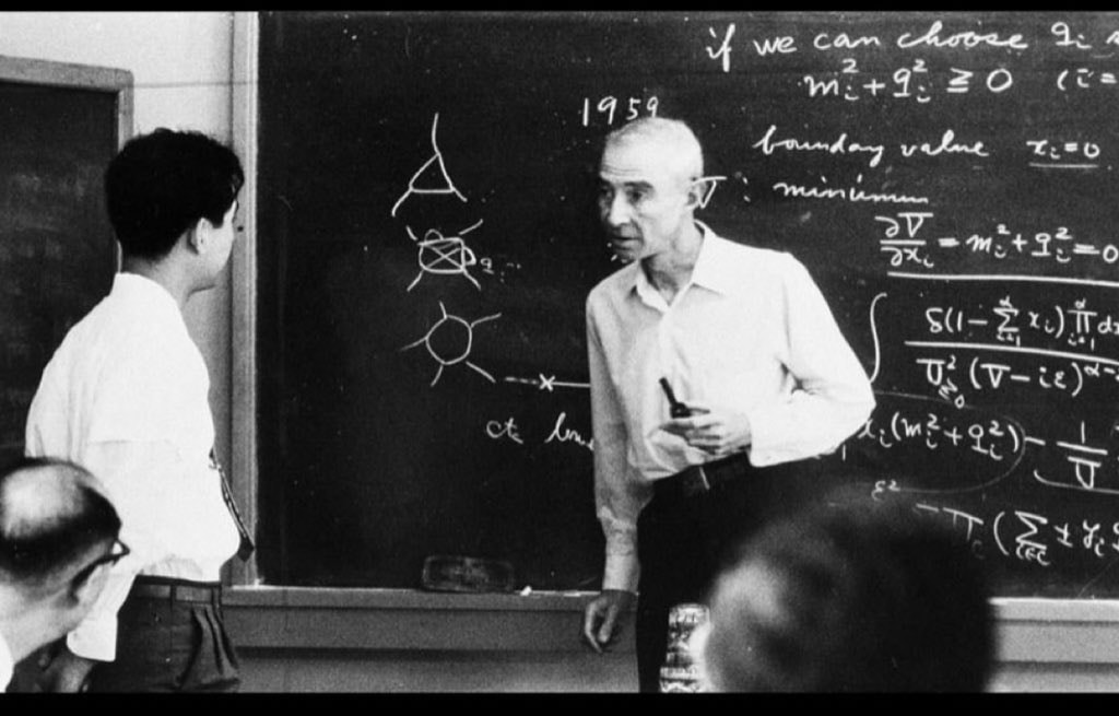 Robert Oppenheimer lecturing Kyoto University 1960