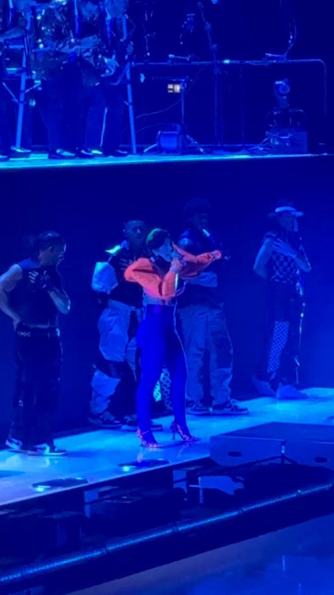Doja Cat Gorgeous live