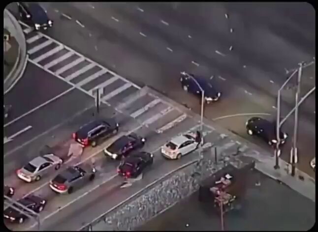Smart criminal caught on camera