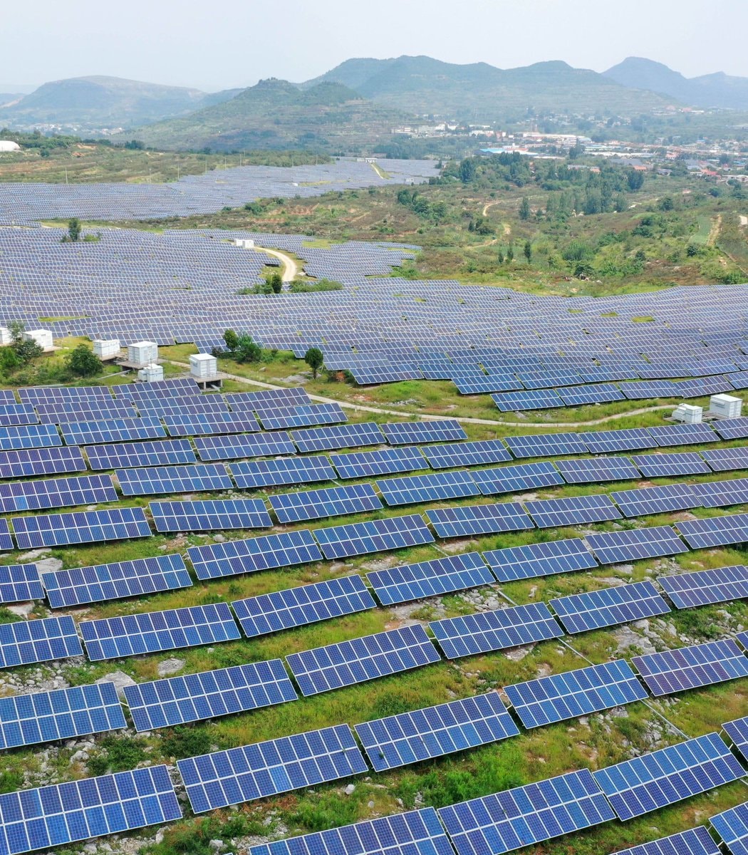 solar panels cost since 2010