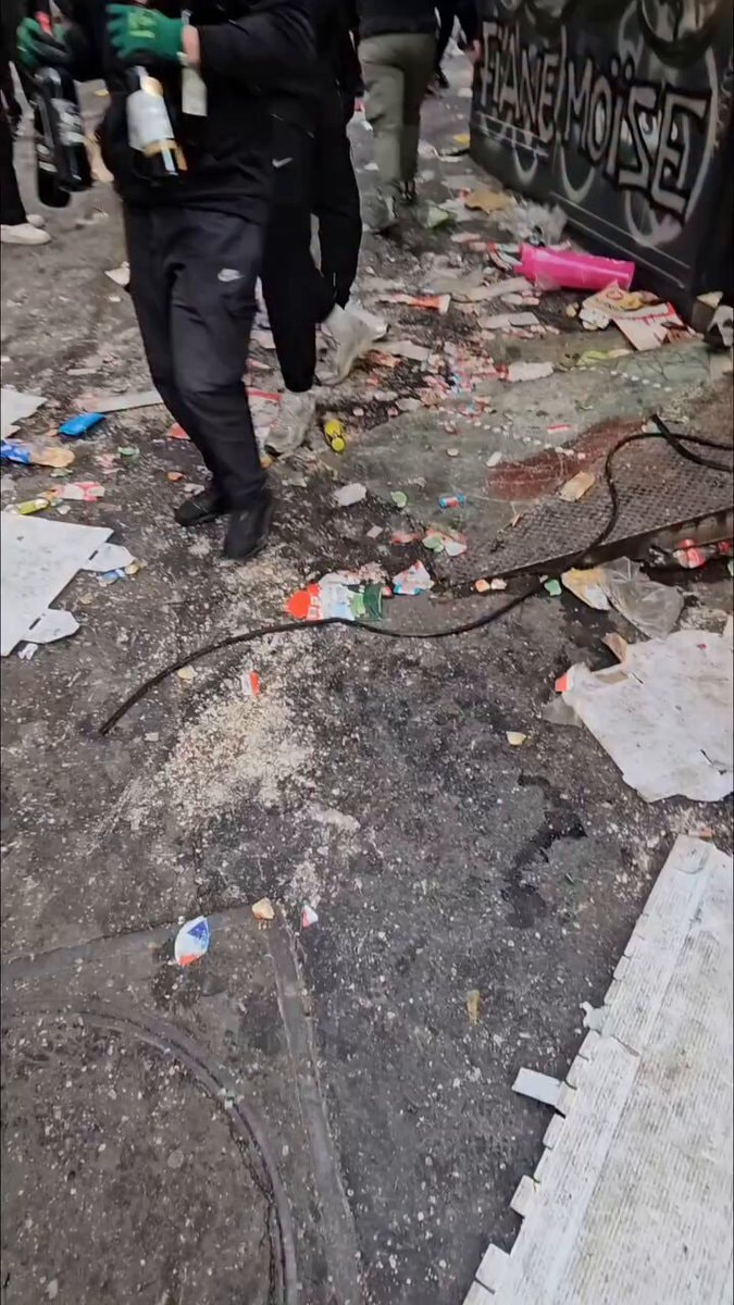 French woman begs looters to stop