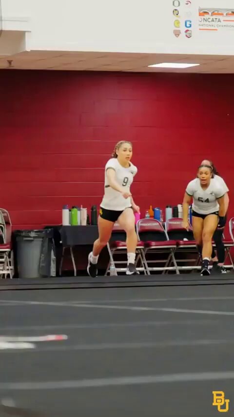 Baylor Bears indoor track run