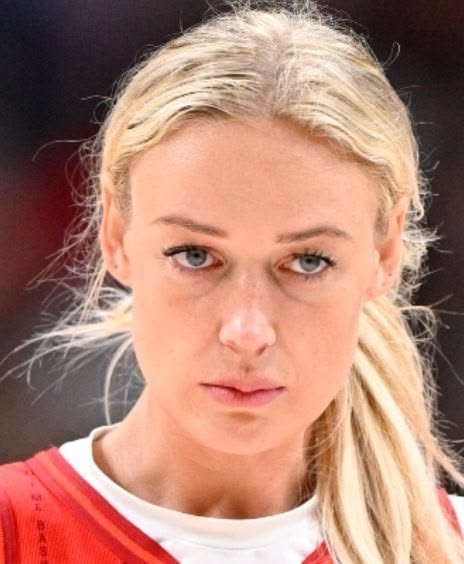 Sophie Cunningham on women's sports