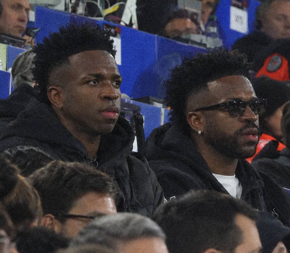 Vinícius pair together at Camp Nou
