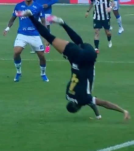 Ruan dangerous tackle (photo 1 of 2)
