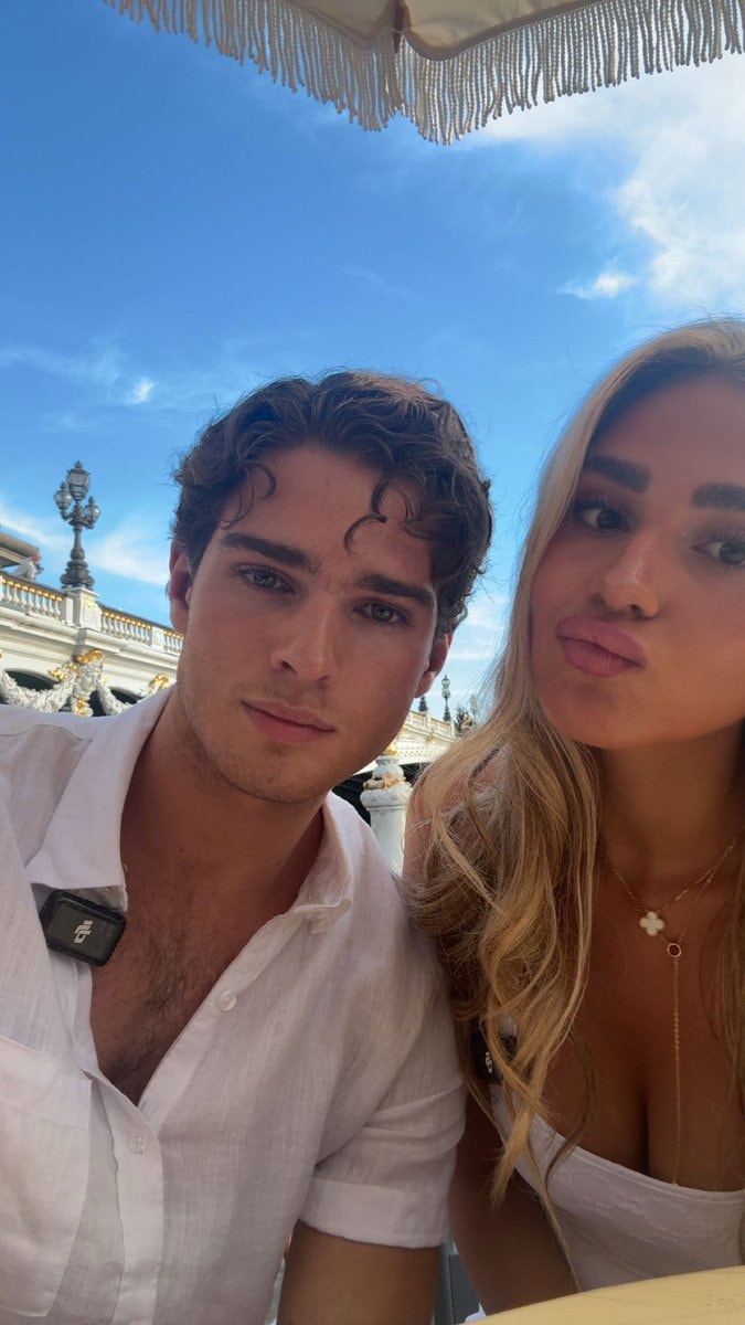 Clavicular selfie with blonde woman