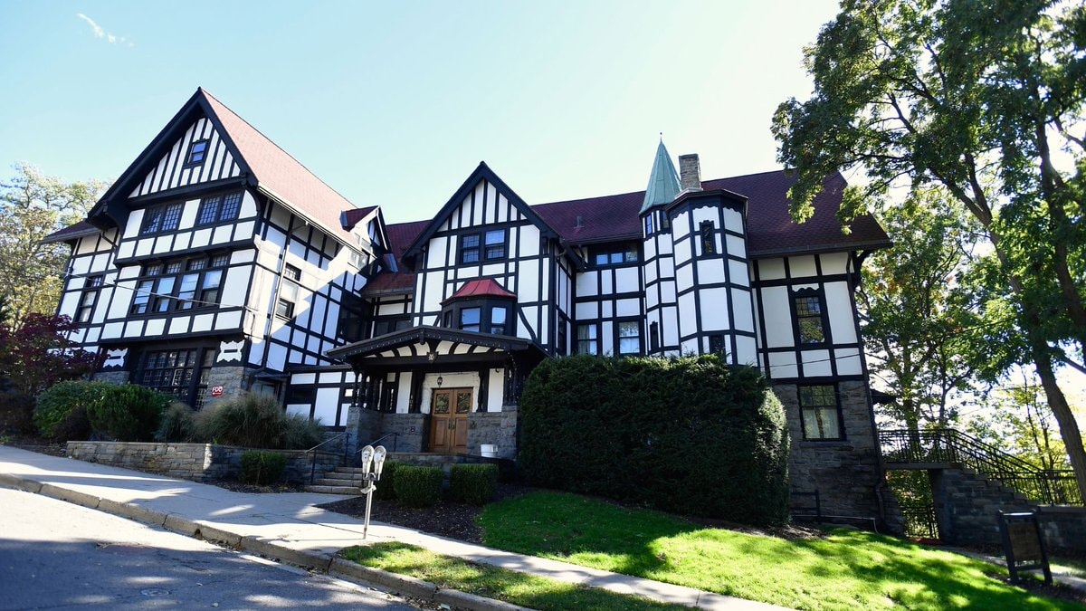 Cornell fraternity party ban