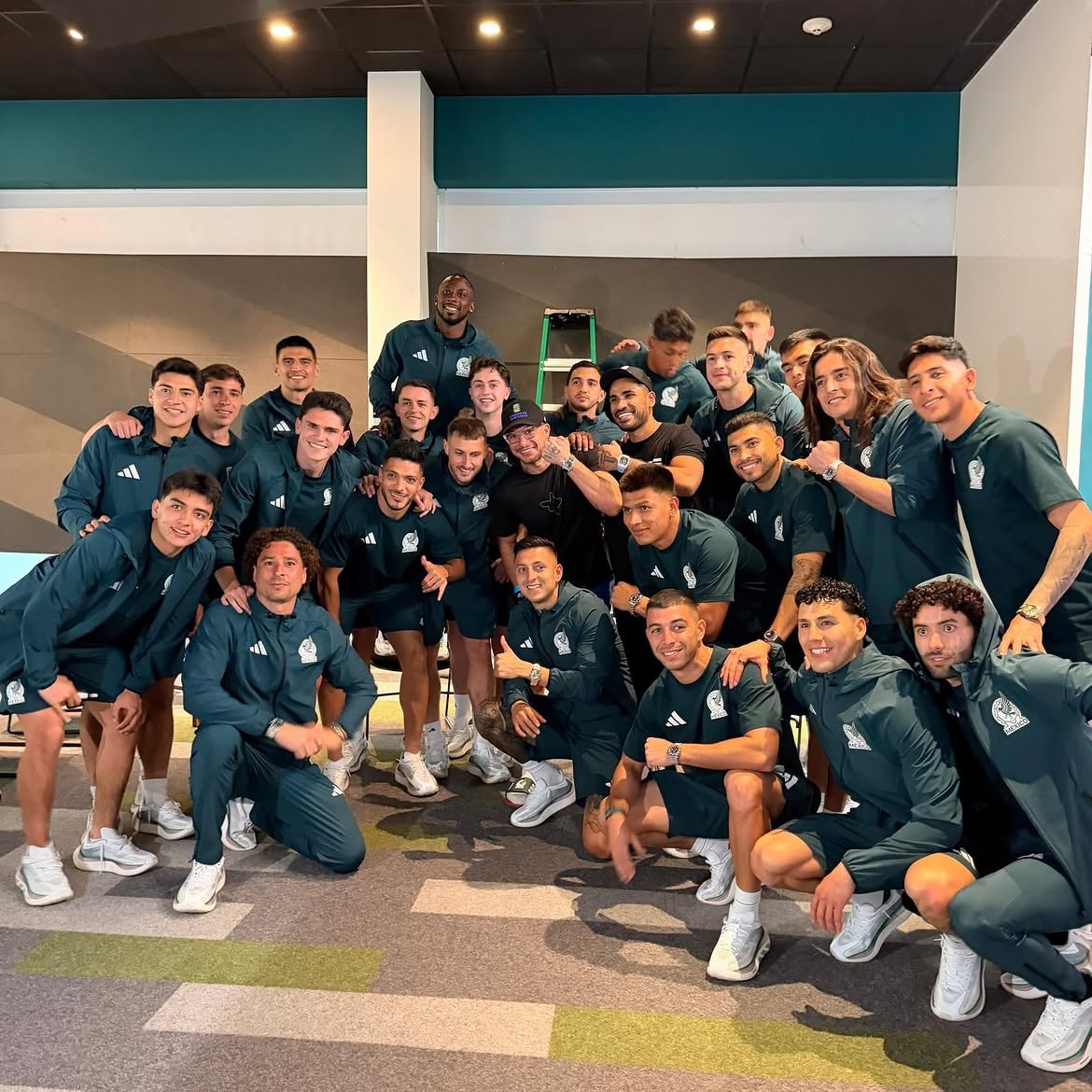 Mexico national team Rolex return (photo 1 of 2)